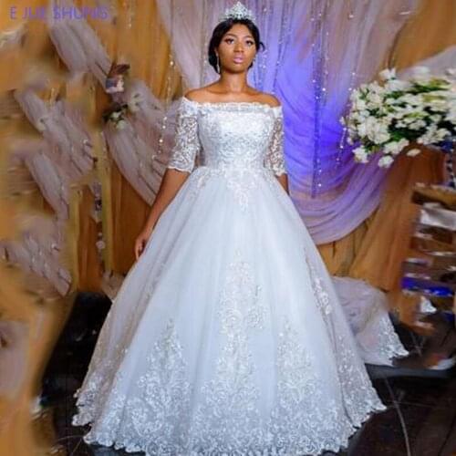 E JUE SHUNG White Vintage Lace Appliques Ball Gown Wedding Dresses Half Sleeves Wedding Gowns Bride Dresses