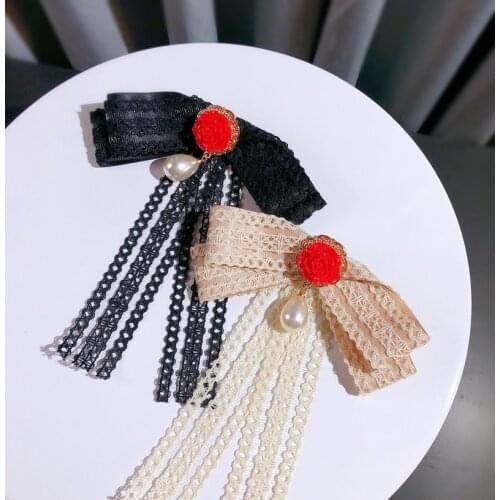 Retro Camellia Flower Brooches for Women Fabric Lace Bow Tie Pearl Lapel Pins Shirt Dress Collar Fashion Jewelry Accessories