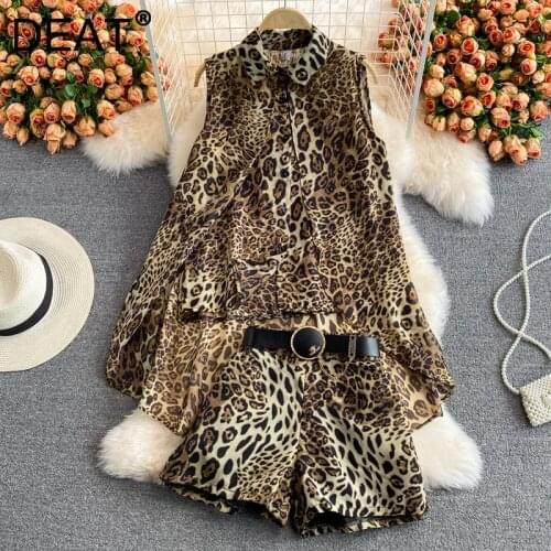 DEAT Women Lapel Sleeveless Peopard T-shirt Shorts New Two Piece Set Fashion Temperament Spring Summer 2021 11D1644