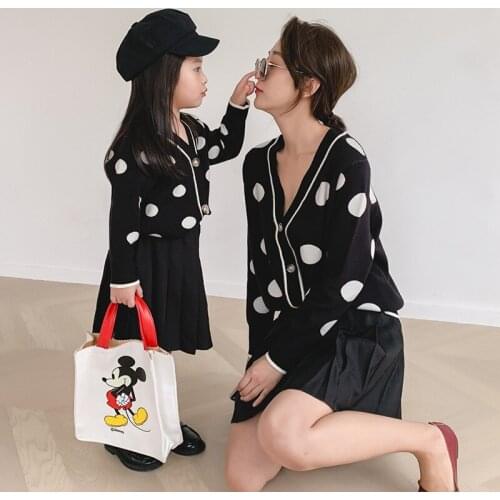 Parents' and childrens clothing 2020 new fashion autumn long sleeve top net red literature and art small fresh mothers and wom