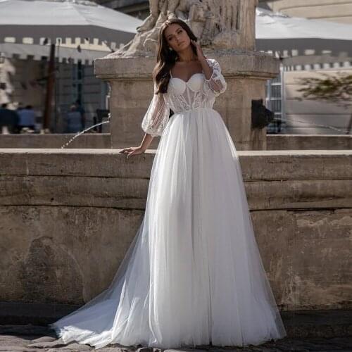 Beautiful Wedding Dresses with Detachable Jacket A-Line Lace Sweetheart Spaghetti Straps Beach Wedding Gowns 2 in 1