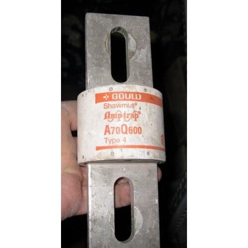 Domestic custom Fuji inverter with fast fuse A70Q400 and A70QS400 size of the same