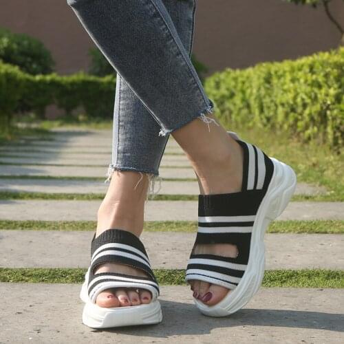 Comfortable Women Sandals Fashion Flying Woven Platform Shoes Summer Casual Breathable Sandals Korean Fish Mouth Sandals