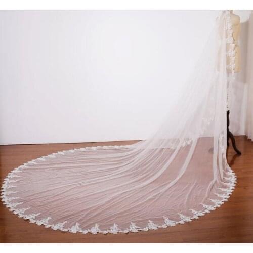 Champagne Wedding Veil Whole Round Lace Aplique,One Layer Wedding Veil Long,Fingertip Wedding Veil Waltz Wedding Veil,Ivory Tull