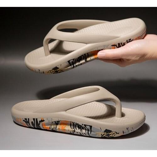 Men’s Summer Ultralight EVA Flip-Flops Size 39-46 Plus Size INS HOT Fashion Nonslip Platform Slippers Casual Sandals