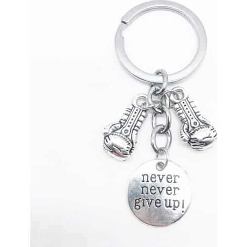 Fashion Personality Boxing Gloves Keychain Never Give Up Dream Inspirational Keychain Friends Memorial Gift