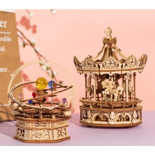 Creative Wooden DIY Handmade Mechanical Model Star Love Music Box Jigsaw Gift Mini Dollhouse Wooden Dollhouse Kit