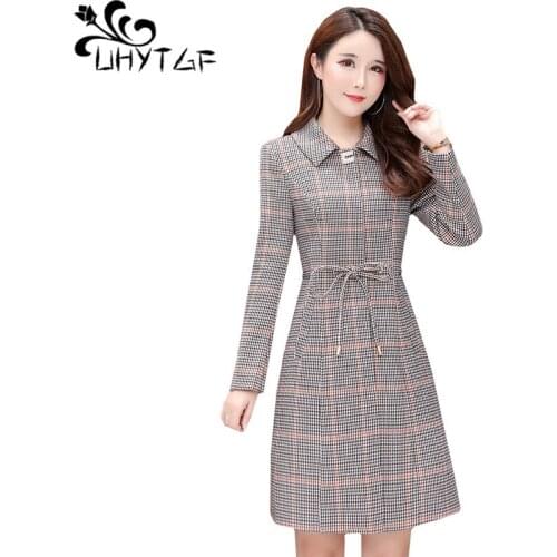 UHYTGF High quality plaid spring autumn trench coat for women Waist Lace-up thin and light long windbreaker female Plus size 262