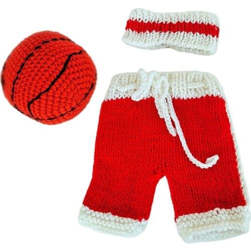 69HE 3Pcs Baby Basketball Crochet Knit Hat Pants Set Newborn Photography Props Cap Shorts Ball Kit Infants Photo Shooting 0-3