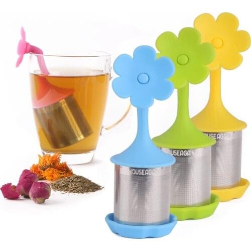 Tea Infuser Tea Strainer Extra Fine Mesh Tea Infuser with Drip Tray 304 Stainless Steel Fine Mesh Tea Cup Silicone Lid Tea Balls