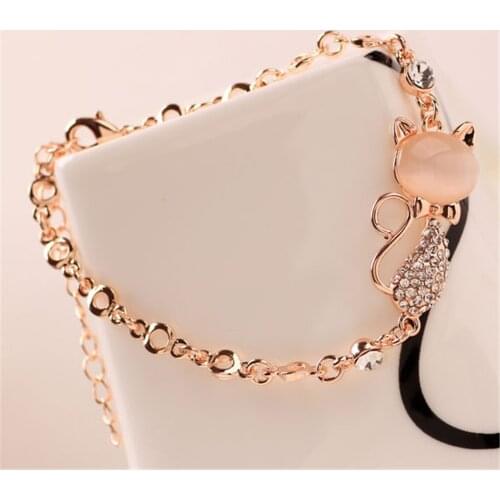 BecoFaton Pink Bracelets