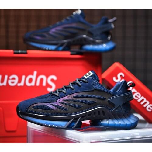 Mens Running Shoes Breathable Sneakers High Quality Outdoor No-slip Jogging Shoes Trendy Wear-resistant Reflective Sports Shoes