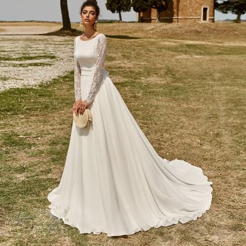 Charming Long Sleeve Wedding Dress Backless Lace Robe de Mariee Custom Made Scoop Chiffon Beach Wedding Gown for Bride