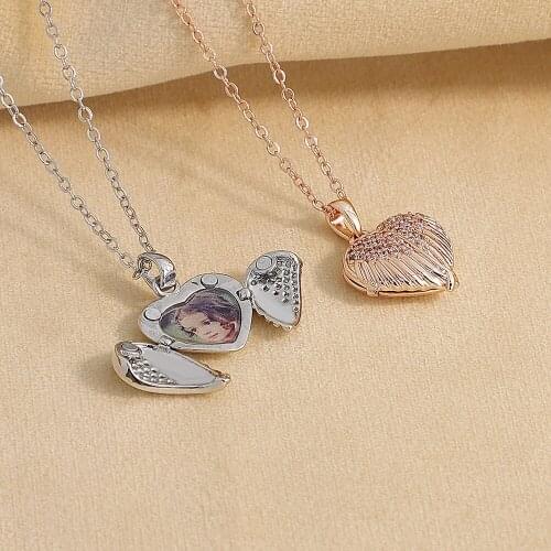 Hiyong Creative Custom Photo Box Necklace Pendant Engrave Name Necklace Diamond Heart-shaped Openable Photo Frame Clavicle Chain