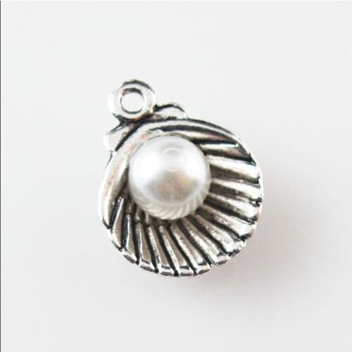 16Pcs White Tibetan Silver Color Acrylic Shell Charms Pendants 12x15.5mm