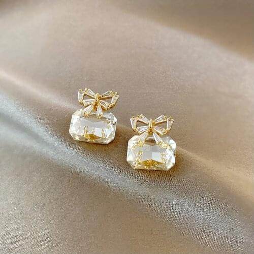 2021 New Korean Contracted Fresh Shiny Crystal Bowknot Drop Earrings Jewelry Fashion Geometric Square Senior Women Earrings