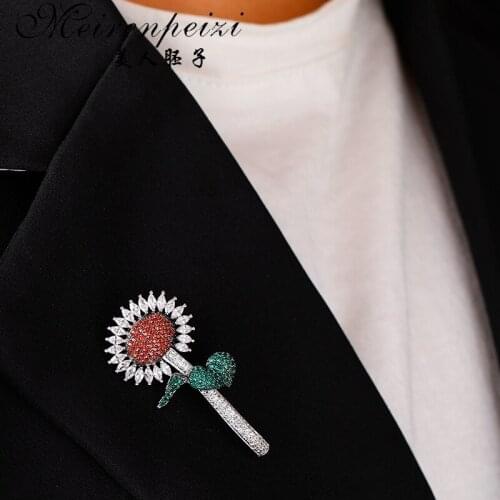 Meirenpeizi Sunflower Brooch Full Rhinestone Crystal Brooch For Women Painted Hot Jewelry Scarf Pins Clip Badge Trendy Flower