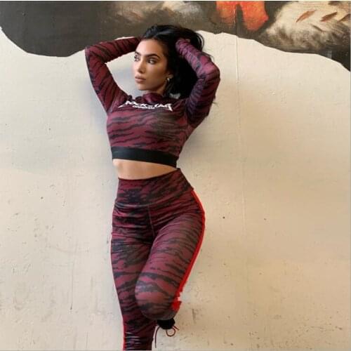 Women Two Piece Set Camo Print Tracksuits Autumn Stripe Long Sleeve Round Neck Crop Top High Waisted Ankle-Length Pants Outfits