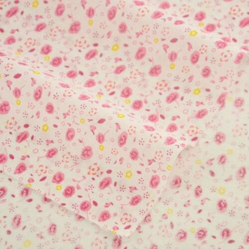 1 Piece Printed Light Pink Flower Designs 100% Cotton Fabric Pre-cut Fat Quarter Textile Fabric Tecido Sewing 2016 New Arrivals