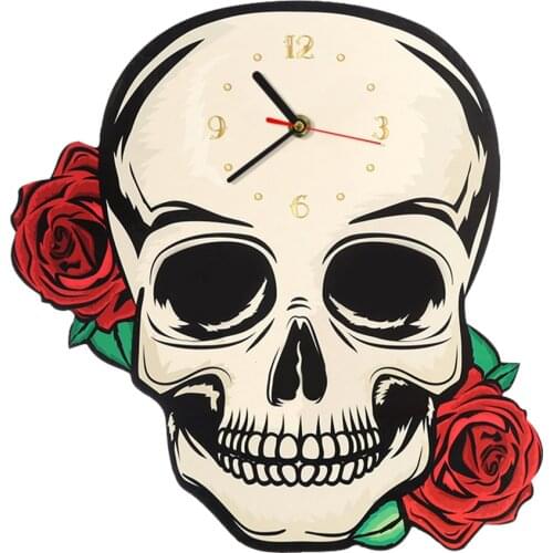 Decorative Fantasy Skull with Red Roses Shaped Wall Clock Old school Tattoo Skull Head Clock Halloween Hanging Wall Art Watch