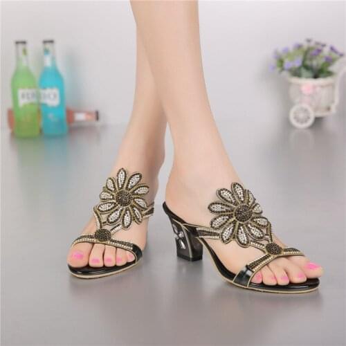 2019 New Summer Fashion Korean Black Luxury Rhinestones Sandals And Slippers Women Thick High-heeled Large Size Shoes