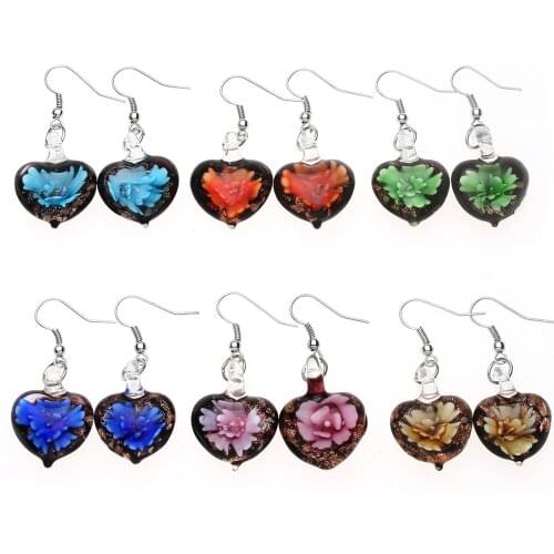 Yingwu Wholesale 6 Pairs Yingwu Women Handmade Murano Lampwork Glass Earring Heart Black Snacks Charms Beauty Earring Hot