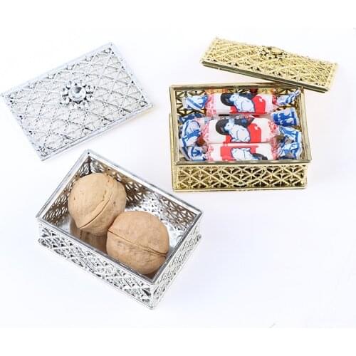 1PC Mini Plastic Hollow Gold Foil Cake Candy Box Wedding Favor Marriage Baby Shower Gift Treat Box Packaging Party Event Supply