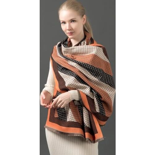 Luxury brand Winter Double sided Scarf Women Cashmere Warm Pashmina Foulard Lady Luxury Horse Scarves Thick Soft Shawls Wraps