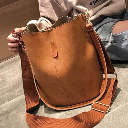 Shoulder Messenger Bag Black Women Bucket bag large capacity vintage Matte PU Leather lady handbag Luxury Designer bolsos mujer