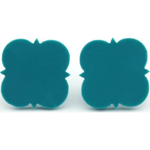 LET IT BE Wholesale Hypoallergenic Vinyl Blank Monogram Stud Earrings Solid Black Quatrefoil 16mm Acrylic Post Earring Round