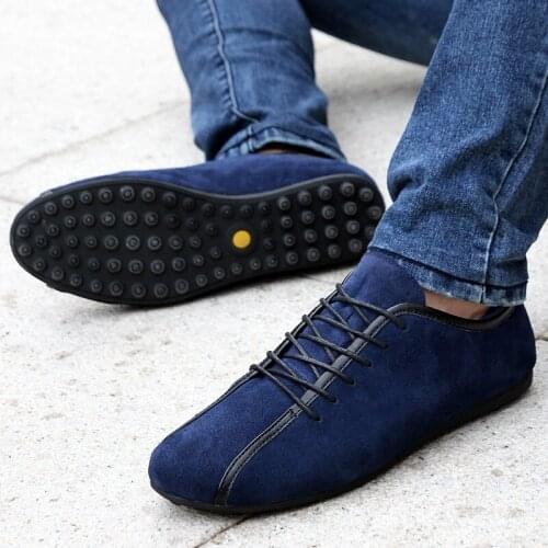 Fashion outdoor Style Soft Moccasins Men Loafers High Quality Genuine Leather Shoes Men Flats cow suede comfortable Driving Shoe
