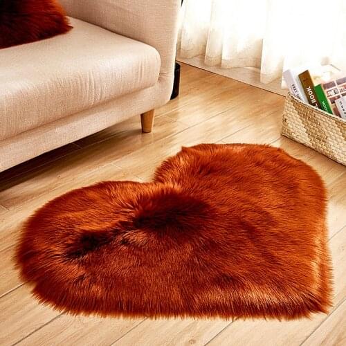 1PC Shaggy Carpet Wool Faux Fluffy Mats Artificial Sheepskin Hairy Mat Love Heart Rugs NO Lint Carpet For Living Room XB 168