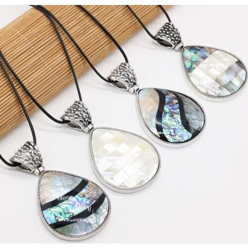 New Natural Shell Pendant Necklace Mother of Pearl Abalone Shell Splicing Charms Leather Rope Necklaces for Women Jewelry Gift