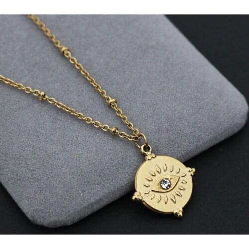 Lnlaid Diamond Eye Shape Gold-plated Pendant Necklace for Women Jewelry Stainless Steel Collar 14K Golden Choker Color Retention