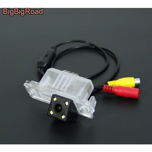 BigBigRoad Car Rear View Reversing backup Camera with power relay / filter For Skoda Superb B8 2015 2016 parking camera