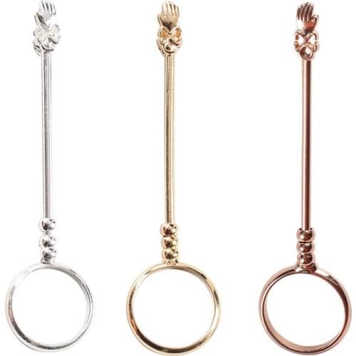 Smoking Finger Ring Vintage Cigarette Metal Hand Holder For Women Men Slim Cigarettes Finger Clip Smoking Acc