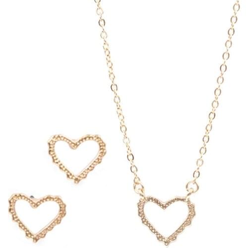 2020 New Hollowed Out Mini Heart Stud Earrings Women Lovely Gift Fashion Jewelry