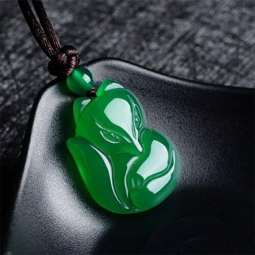 Natural Green Chalcedony Fox Jade Pendant Necklace Chinese Hand-Carved Fashion Charm Jewelry Accessories Amulet Men Women Gifts