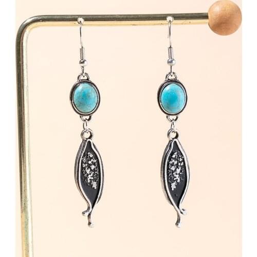 Retro Boho Ethnic Round Turquoises Dangle Earrings Vintage Geometric Black Carved Fish Pendant Drop Earrings Two Tone Jewelry