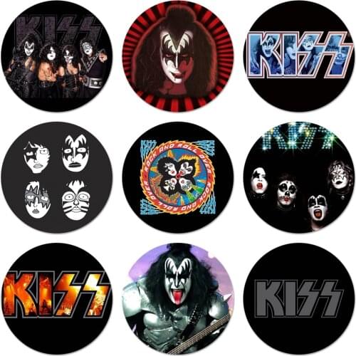 Gene Simmons Kiss band Icons Pins Badge Decoration Brooches Metal Badges For Clothes Backpack Decoration
