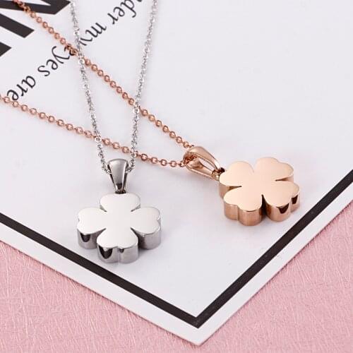 Fashion Simple Trend Stainless Steel Tricolor Four-leaf Clover Pendant Necklace Womens Jewelry Accessories