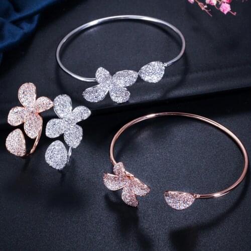 CWWZircons Adjustable Size Full Cubic Zirconia Rose Gold Color Flower Leaf Cuff Bangle Bracelet and Ring Sets for Women T071