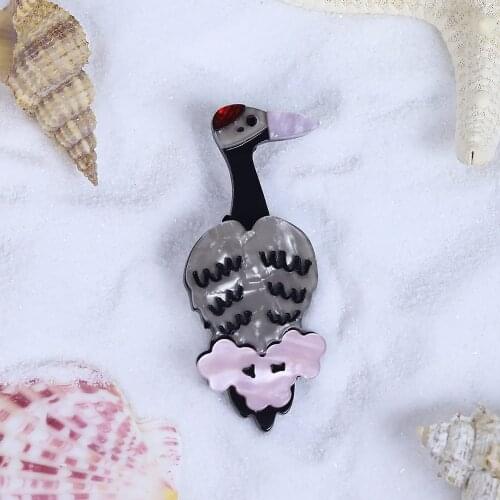 Custom New Acrylic Crane Brooch Pin Fashion Cute Bird Animal Brooch Badge For Women Lovely Gift Banquet Party Accessories
