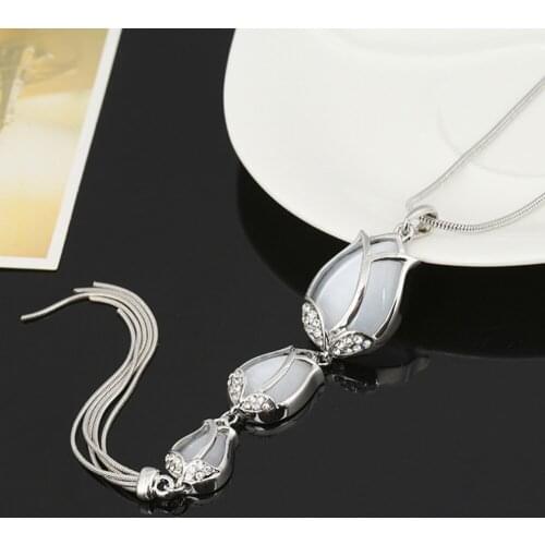 Tulip Sweater Chain Long Chain Sweater Accessories Women Fashion Jewelry Tassel necklace