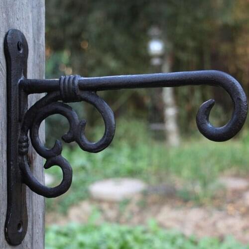 European Antique Cast Iron Home Garden Wall Mounted Flower Pot Basket Hanging Hook Holder Rack
