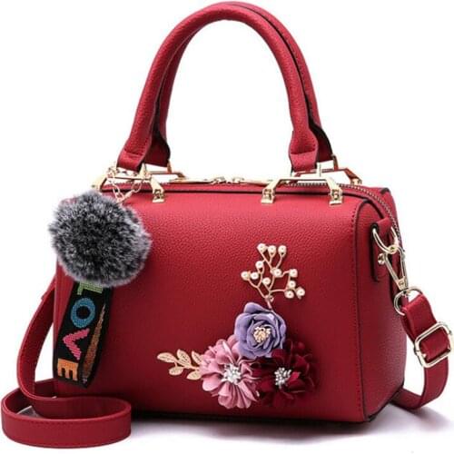 Simple Portable Female Small Square Bag 2021 New Fashion Pillow Bag Flower Decoration Shoulder Bag Boutique Female Messenger Bag