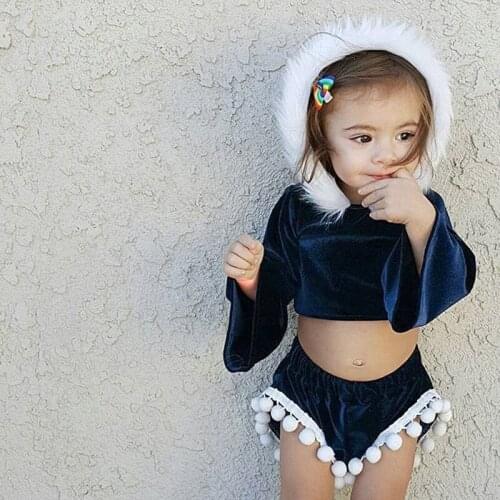 2019 Girls Flare Sleeve Plush Hooded Tops + Shorts 2pcs Suits Clothes Toddler Children Summer Baby Girls Clothing Sets