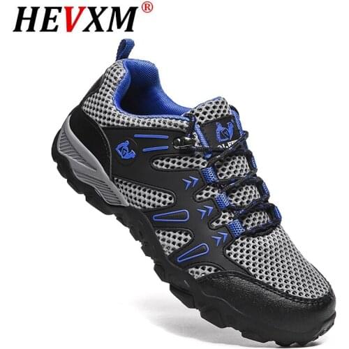 Large Size 2021 Men Soft Outdoor Casual Shoes Summer Breathable Mesh Sneakers Light Black Hiking Footwear Fashion Running Shoes