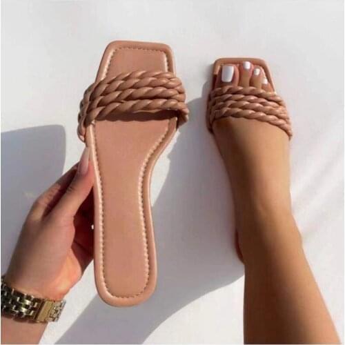 2021 summer new style solid color casual folds open-toed flat bottom all-match outdoor womens slippers