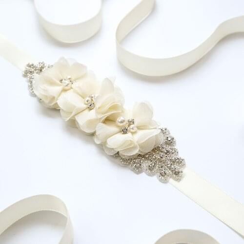 2019 Wedding Belt Bridal Sash Evening Dress Belt Polyester Flowers Sash Crystals Wedding Rhinestone Beaded Sashes 12 Colors